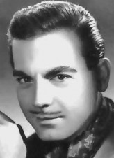 Ayhan Işık resimleri, oynadığı filmler