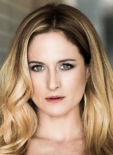 Canan Ergüder resimleri, oynadığı filmler