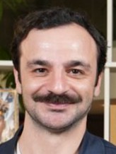 Güven Murat Akpınar resimleri, oynadığı filmler