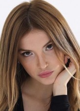 Melis Hacic resimleri, oynadığı filmler