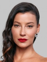 Müjde Uzman resimleri, oynadığı filmler