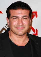 Tamer Hassan resimleri, oynadığı filmler