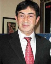 Turan Özdemir resimleri, oynadığı filmler